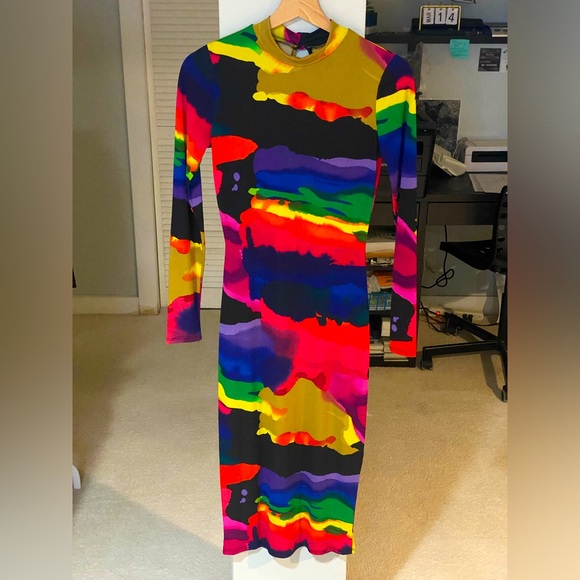 Abstract MIDI Dress - Picture 2 of 4
